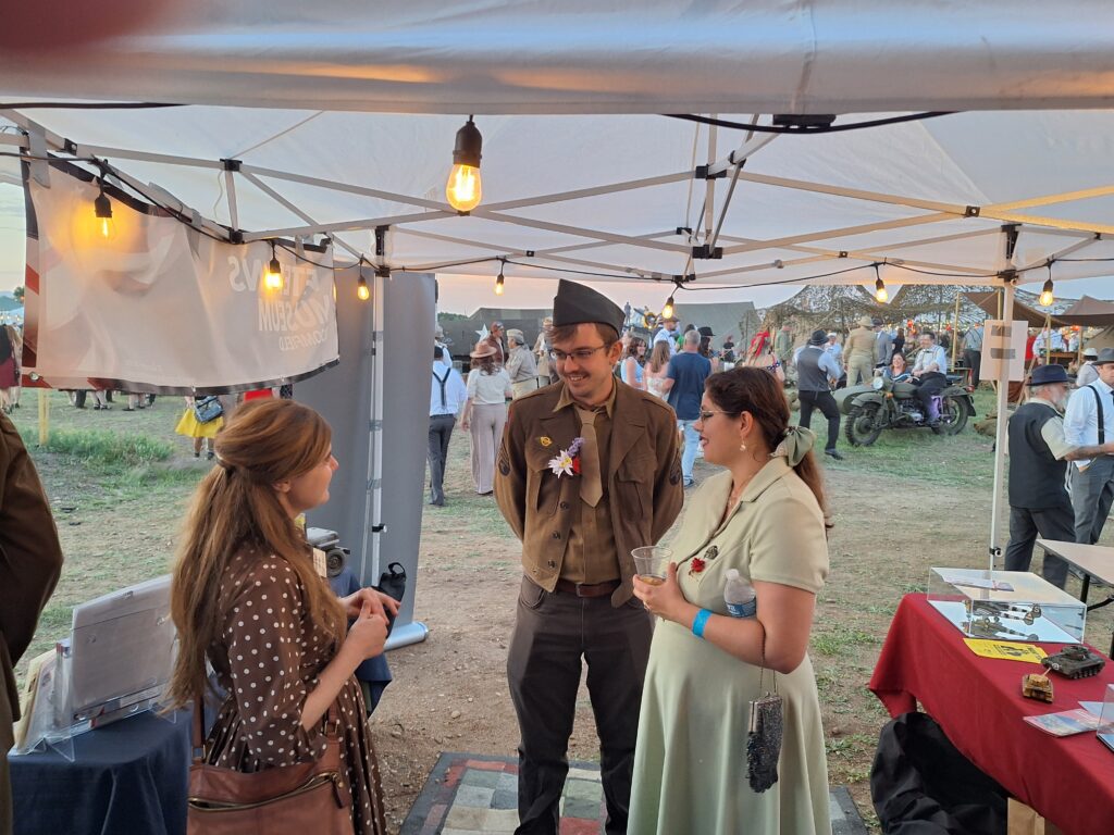 Elizabeth, Sara, & pierce